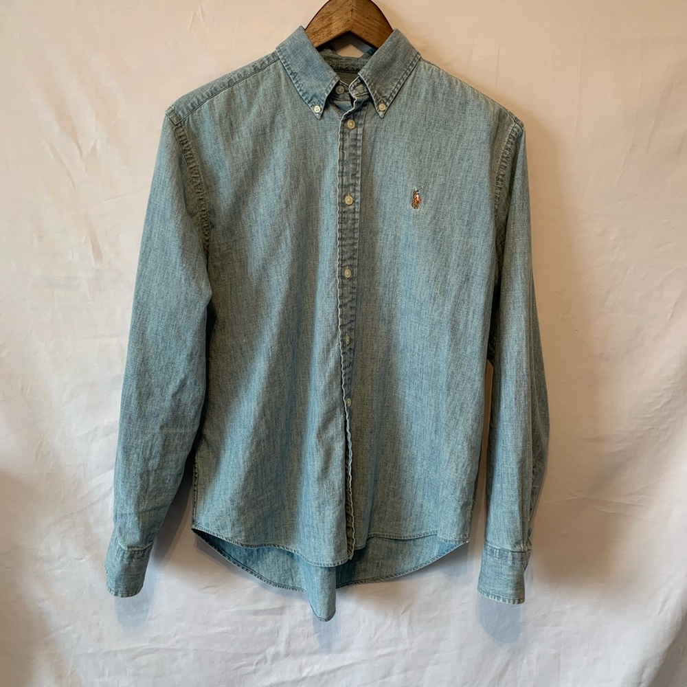 Ralph Lauren Button Down 🌻